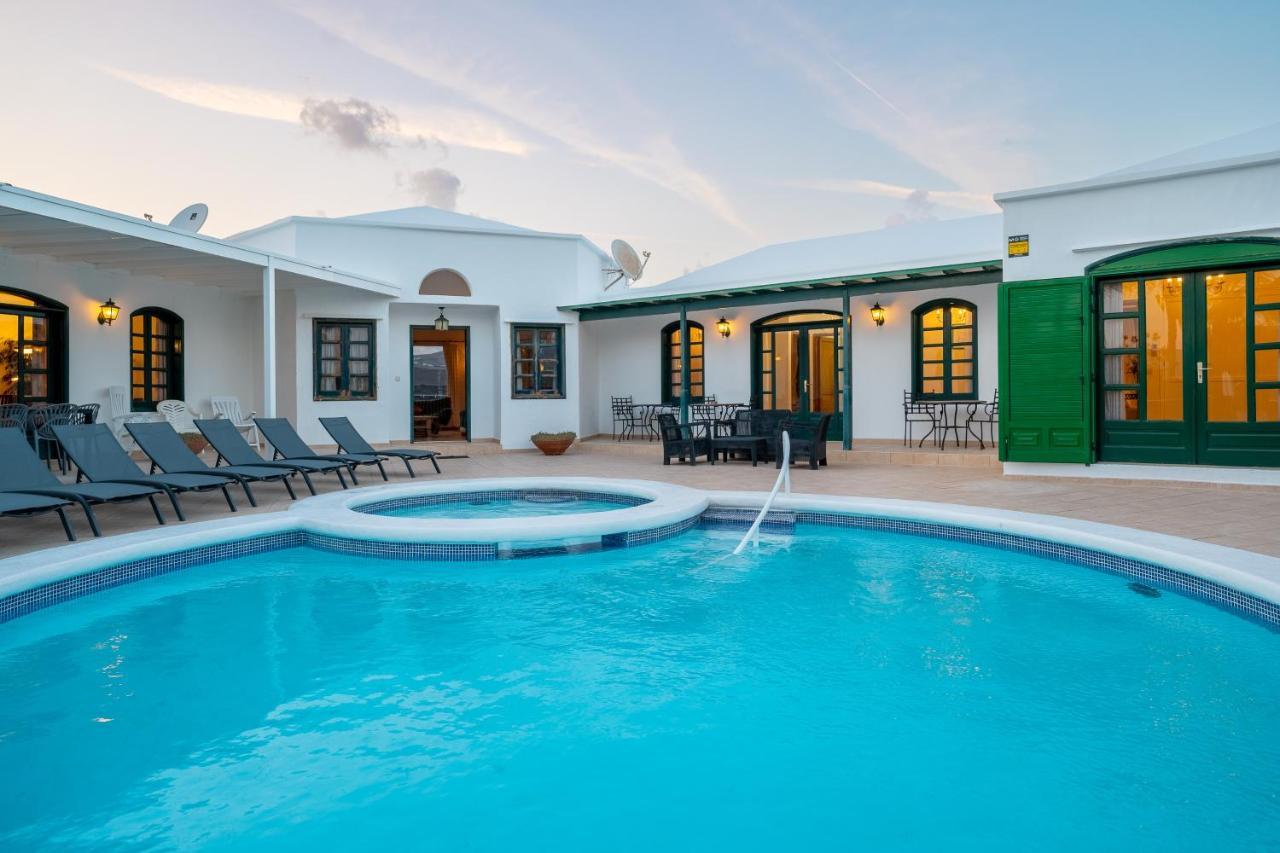 Villa Milan Puerto del Carmen  Exterior foto