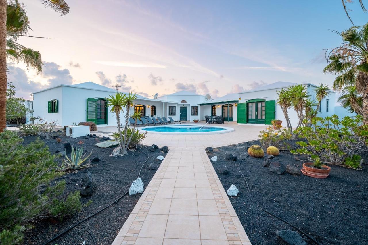Villa Milan Puerto del Carmen  Exterior foto